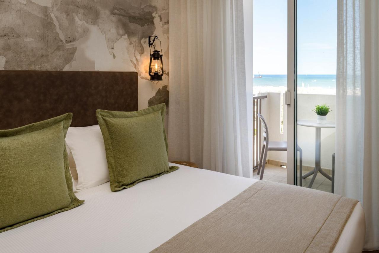 Litoraneo Suite Hotel ริมินี ภายนอก รูปภาพ