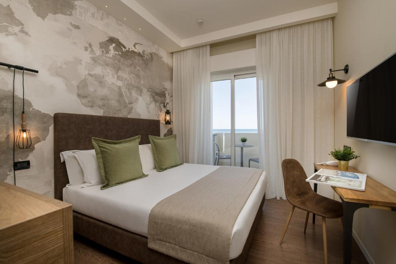 Litoraneo Suite Hotel ริมินี ภายนอก รูปภาพ