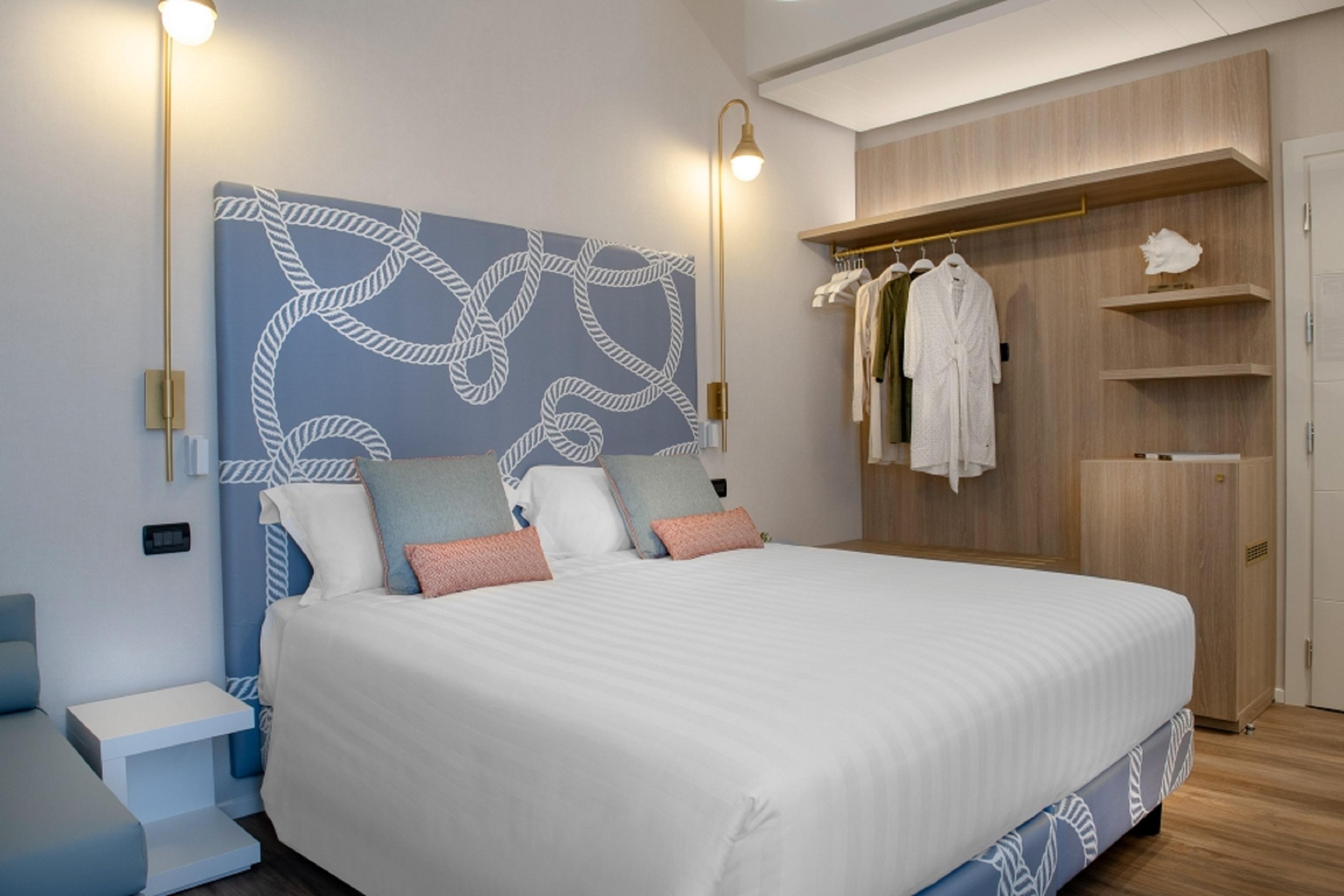 Litoraneo Suite Hotel ริมินี ภายนอก รูปภาพ