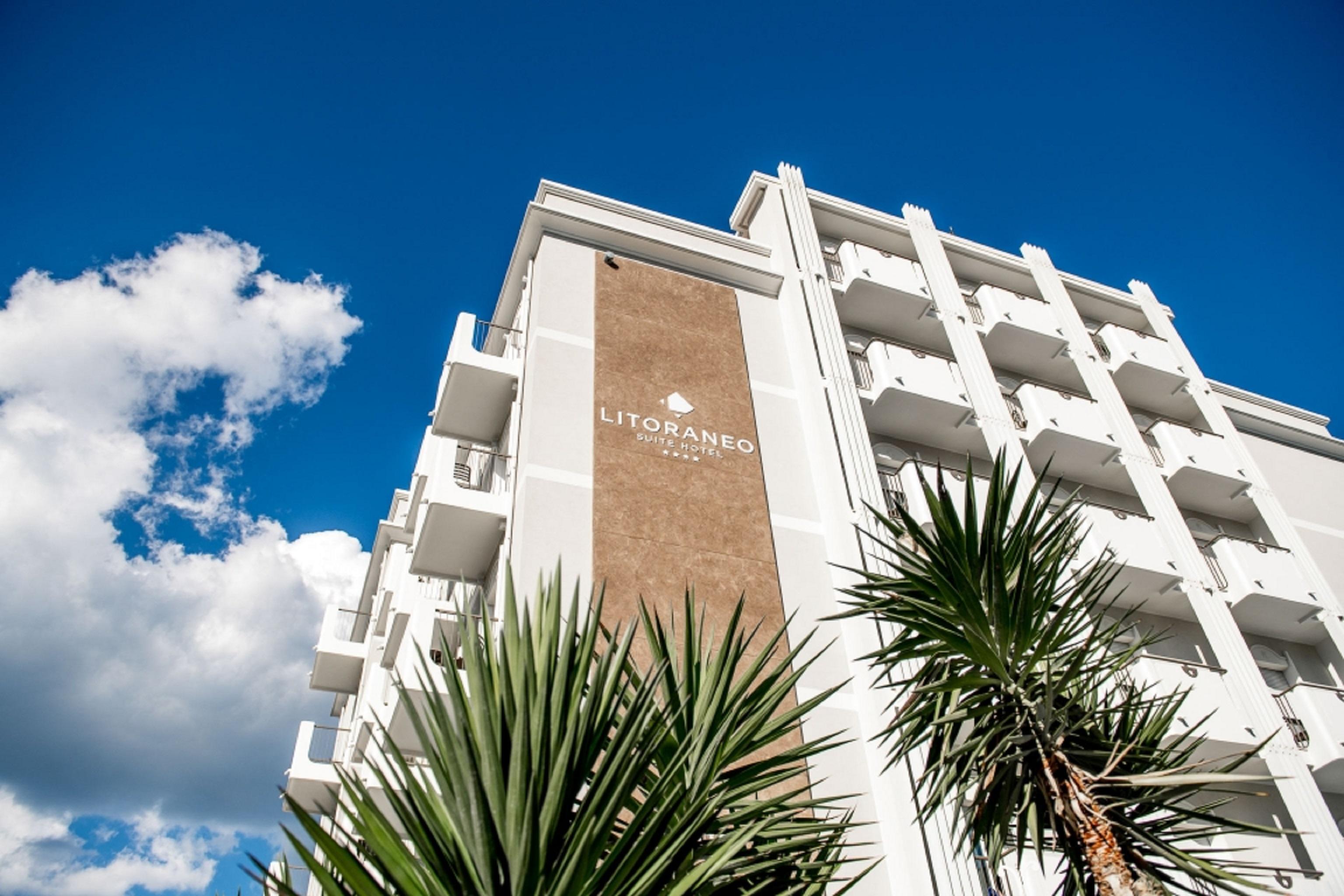 Litoraneo Suite Hotel ริมินี ภายนอก รูปภาพ